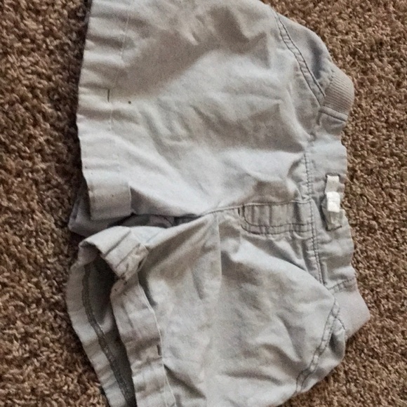 Gray shorts - Picture 1 of 1